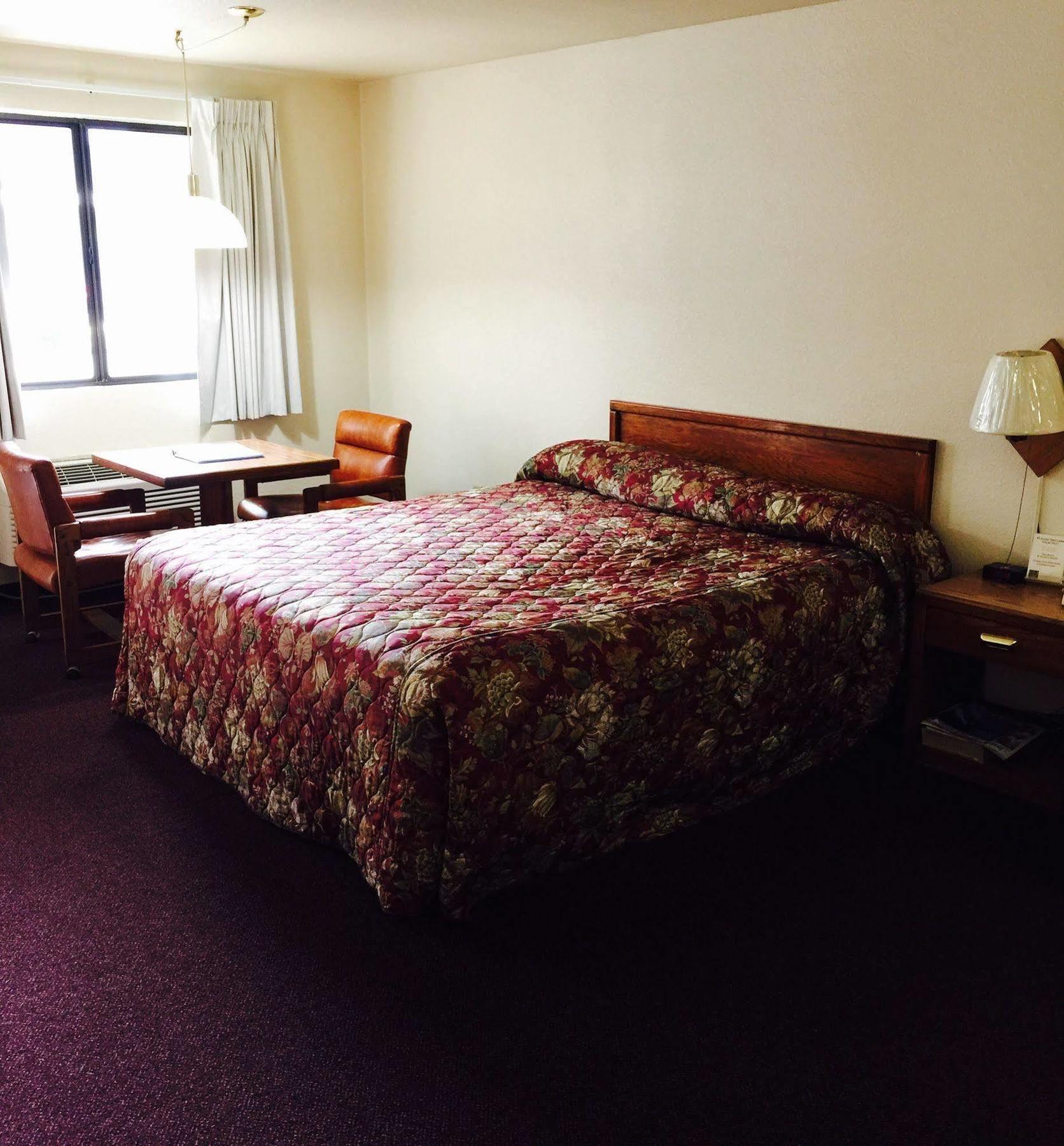 Royal Inn Lovelock エクステリア 写真